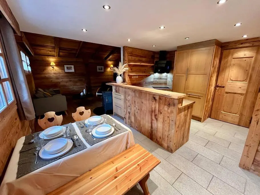 アパート Cosy Base To Ski The 3 Valleys Les Allues フランス